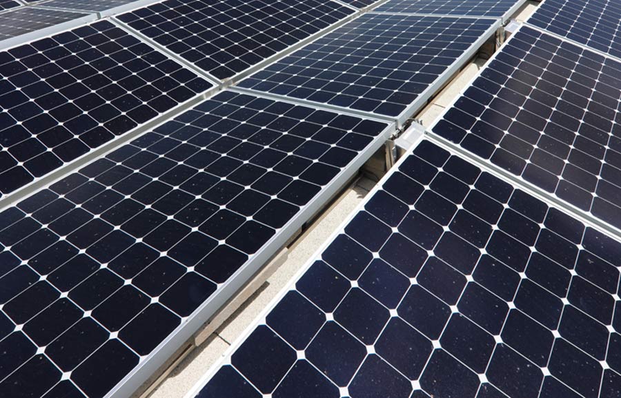 Asegura la producción y durabilidad de la instalación solar en el tejado de tu Comunidad de Propietarios con SunPower sin necesidad de invertir
